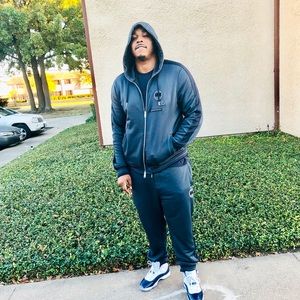 Meet your Posher, Adolphus